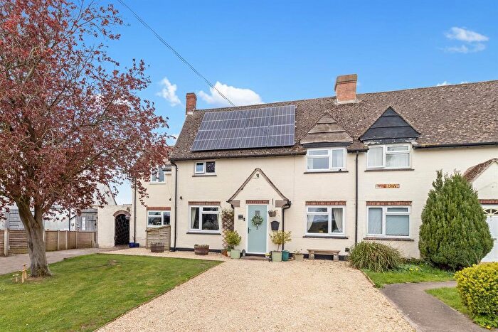 4 Bedroom Semi-Detached House For Sale In The Grove, Brampton Abbotts, Ross-On-Wye, Herefordshire, HR9