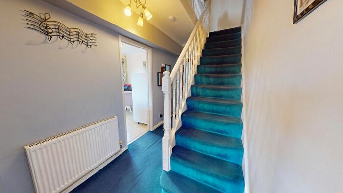 3 Bedroom End Of Terrace House For Sale In Crawley Close, Corringham, Stanford-Le-Hope, Essex, SS17