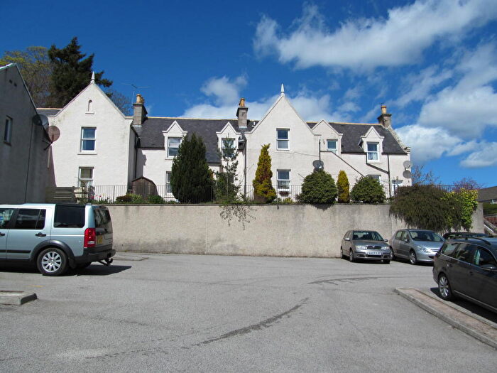 2 Bedroom Flat To Rent In Station Court, Banchory, Aberdeenshire, AB31
