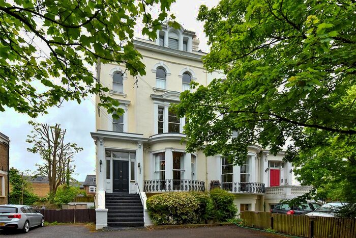 2 Bedroom Apartment To Rent In Osborne Road, Windsor, Berkshire, SL4