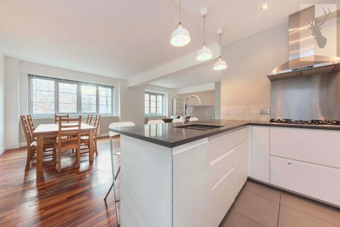 2 Bedroom Flat To Rent In Sunlight Square, London, E2