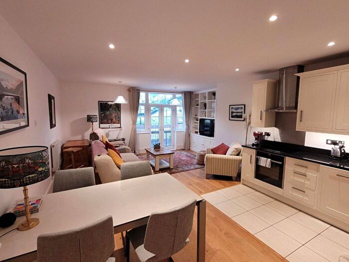 2 Bedroom Flat To Rent In Cannongate Road, Hythe, CT21