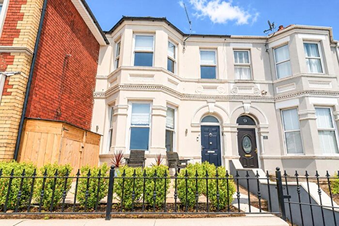 4 Bedroom Terraced House For Sale In Risca Road, Newport, NP20