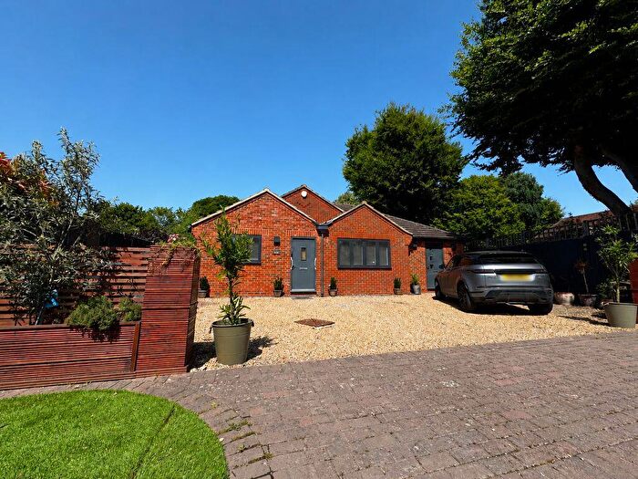 3 Bedroom Detached Bungalow For Sale In Goodwin Meadows, Bungalow, HP10