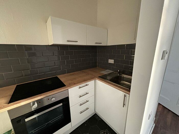 1 Bedroom Flat To Rent In West Main St, Darvel, East Ayrshire, KA17
