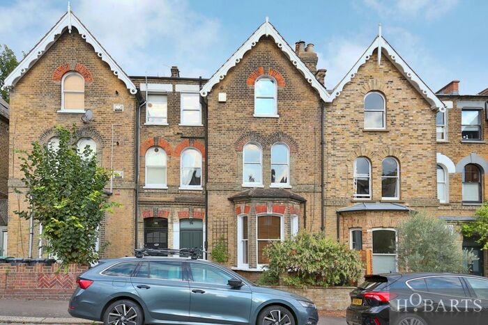 2 Bedroom Flat To Rent In Mount Pleasant Villas, Stroud Green, London, United Kingdom, N4