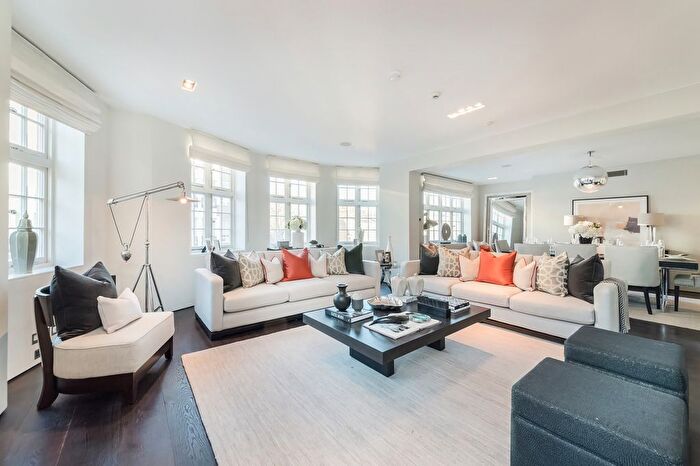 3 Bedroom Flat To Rent In Eaton Mansions, Cliveden Place, Belgravia, London, SW1W