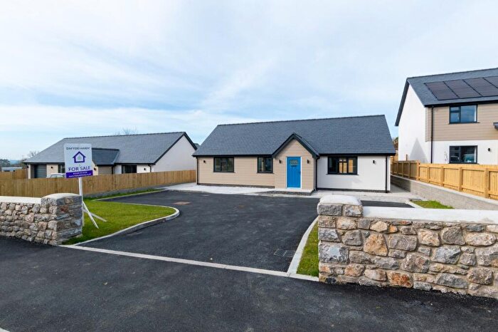 3 Bedroom Bungalow For Sale In Talwrn, Llangefni, Isle Of Anglesey, LL77