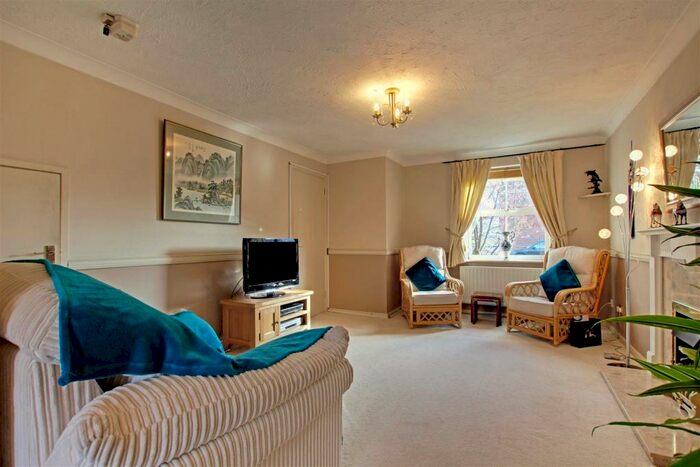 3 Bedroom House To Rent In The Rowans, Burgess Hill, West Sussex, RH15