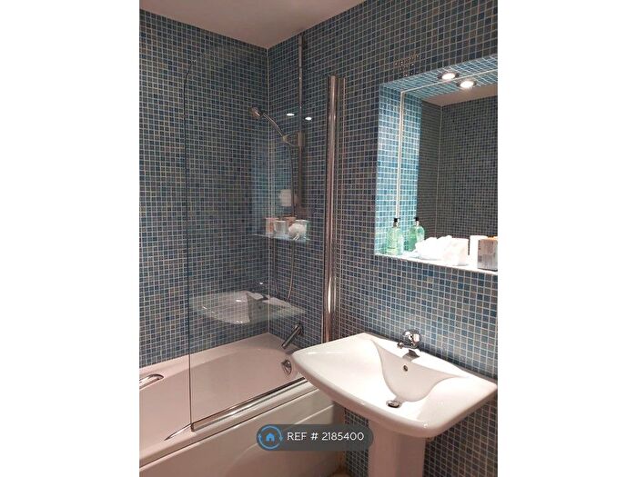 2 Bedroom Flat To Rent In Browning Street, Birmingham, B16