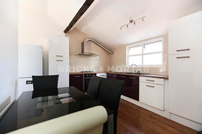 3 Bedroom Flat To Rent In Westgate Road, Newcastle Upon Tyne, NE4