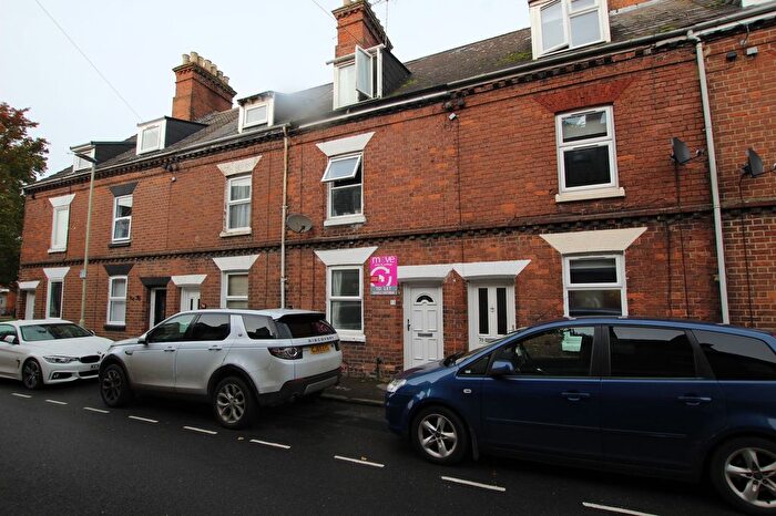 5 Bedroom Terraced House To Rent In St. Catherine Street, Gloucester, GL1
