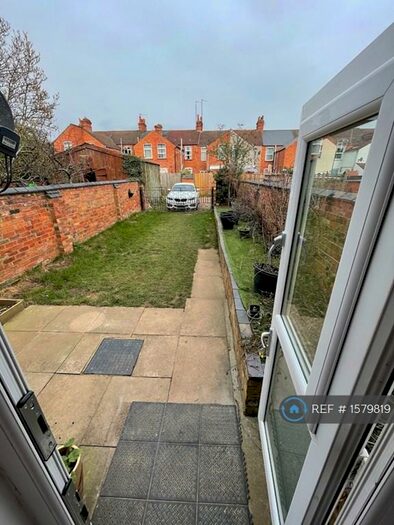 4 Bedroom Terraced House To Rent In Harlestone Rd, Northampton, NN5
