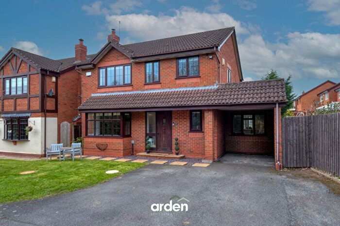 4 Bedroom Detached House For Sale In Green Hill Close, Lickey End, B60