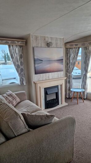 2 Bedroom Mobile/park Home To Rent In Miles Tree Lane, Coventry, CV2