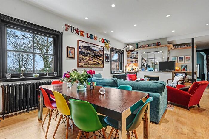 4 Bedroom Apartment For Sale In Fitzjohn's Avenue, Hampstead, London, NW3