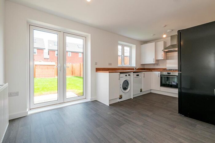 3 Bedroom House To Rent In Rossetti Road, Bristol, BS10