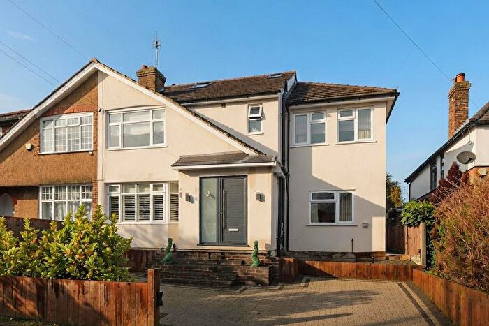 4 Bedroom Semi Detached House For Sale In Hill Lane, Ruislip, HA4