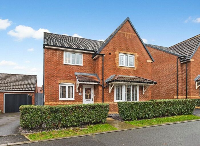4 Bedroom Detached House For Sale In Hay Fields, Thornbury, Bristol, South Gloucestershire, BS35