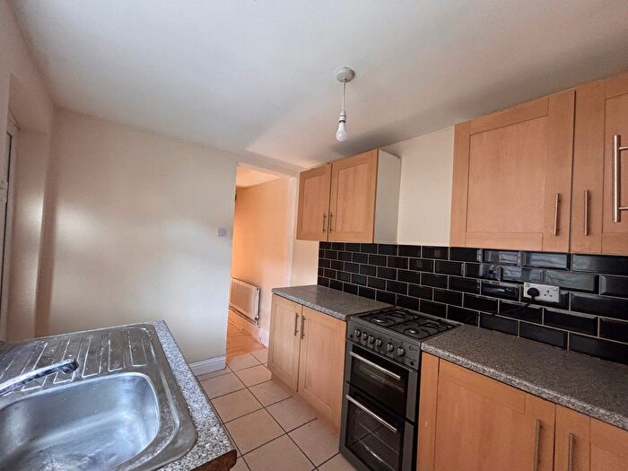 3 Bedroom Terraced House To Rent In Countess Street, Walsall, WS1