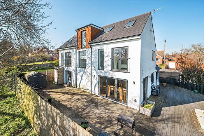 5 Bedroom Detached House For Sale In Capell Rise, Flore, Northamptonshire, NN7