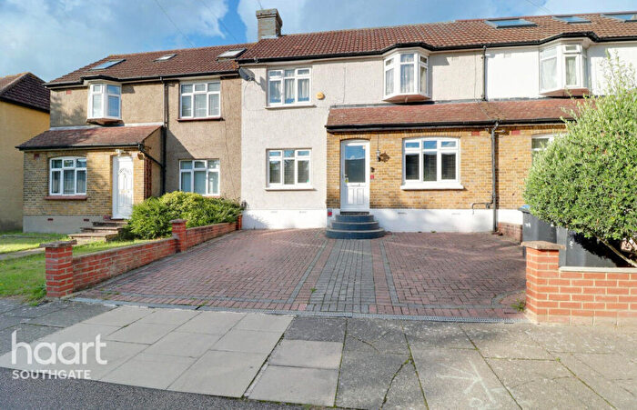 3 Bedroom Terraced House For Sale In Addison Avenue, London, N14