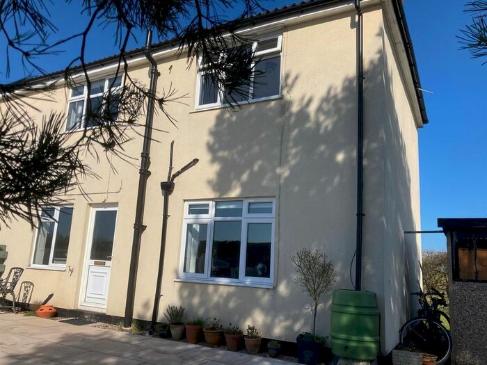 2 Bedroom Cottage To Rent In Wetherby Road, Bilton-In-Ainsty, York, YO26