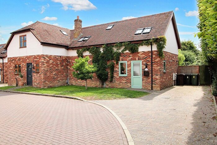 2 Bedroom Semi-Detached House For Sale In Magnolia Drive, Ashford, TN23