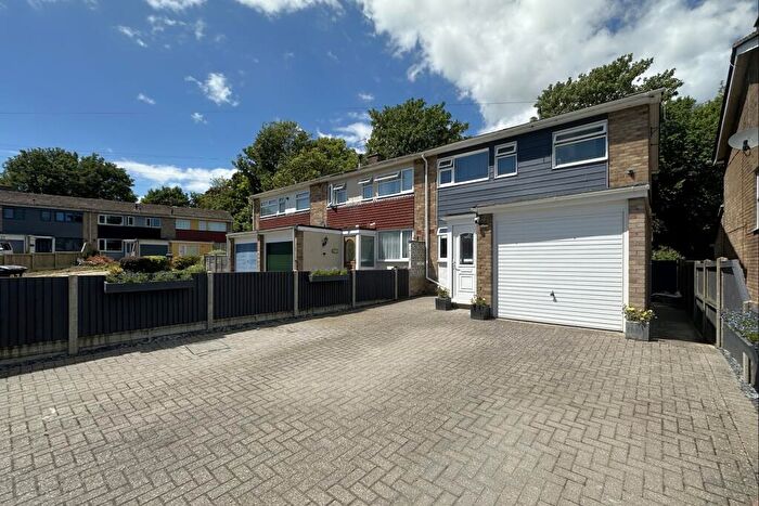 3 Bedroom End Of Terrace House For Sale In Fiveways Rise, Deal, CT14