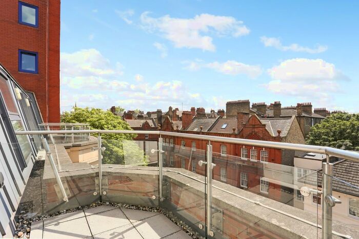 1 Bedroom Flat To Rent In Earls Court Road, London, SW5