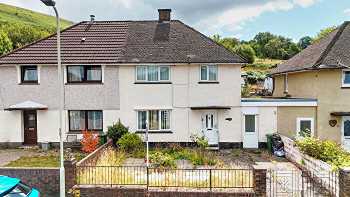3 Bedroom Semi Detached House For Sale In Heol Mynydd, Pontypridd, CF37