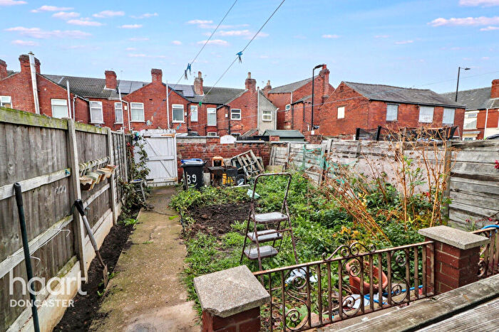 3 Bedroom Terraced House For Sale In Morley Road, Doncaster, DN1