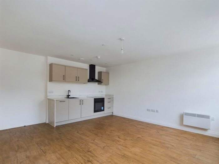 1 Bedroom Apartment To Rent In Queen Street, Sheffield, S1