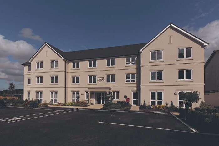 2 Bedroom Flat For Sale In Otter Lodge, Silver Street, Honiton, EX14