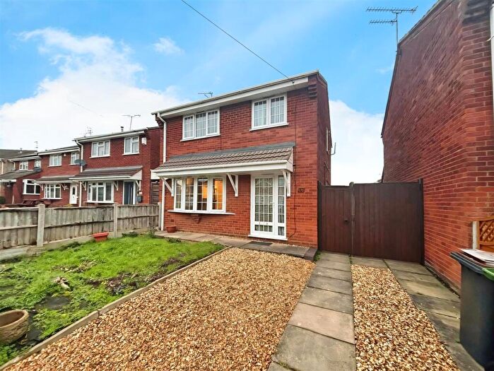 3 Bedroom Detached House To Rent In Bettina Close, Nuneaton, CV10