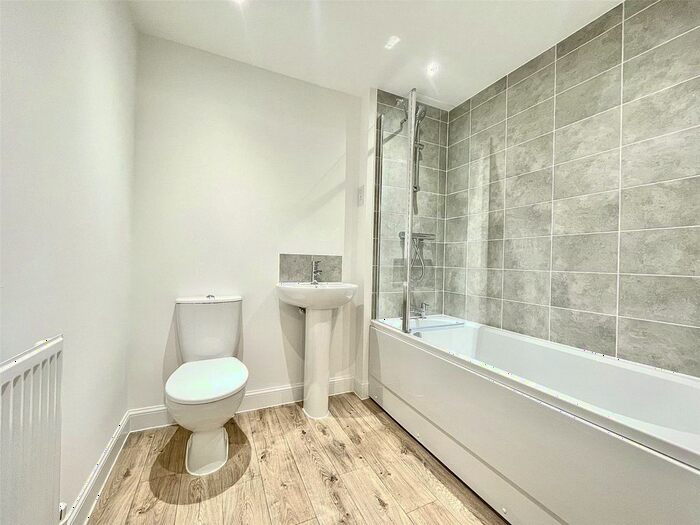 2 Bedroom Detached House For Sale In Drove Lane, Main Road, Yapton, Arundel, BN18
