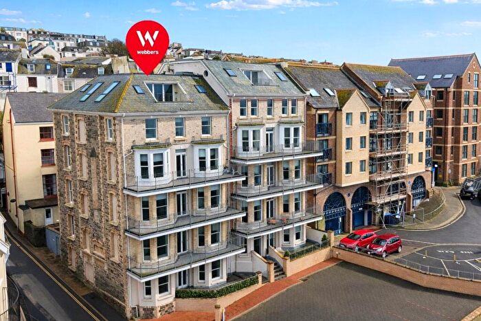 2 Bedroom Apartment For Sale In Sommers Crescent, Ilfracombe, Devon, EX34