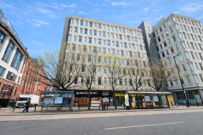 2 Bedroom Apartment For Sale In Chatsworth House, Lever Street, Manchester, M1