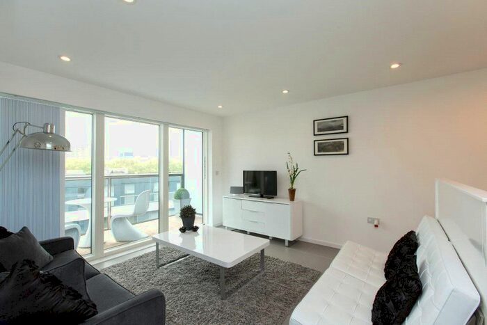 1 Bedroom Flat To Rent In Pear Tree Street, London, EC1V
