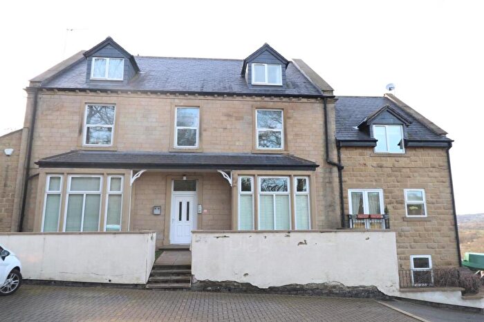 2 Bedroom Flat To Rent In Rodley Lane, Leeds, West Yorkshire, LS13