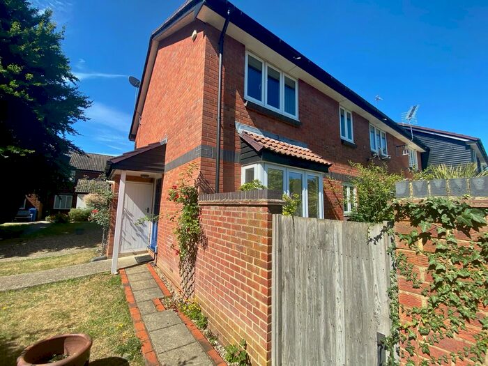 1 Bedroom Property To Rent In Wythemede, Binfield, RG42