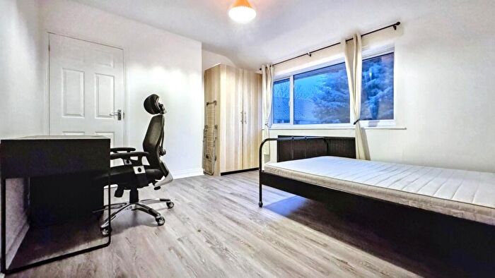 4 Bedroom House To Rent In Summerleaze, Bristol, BS16