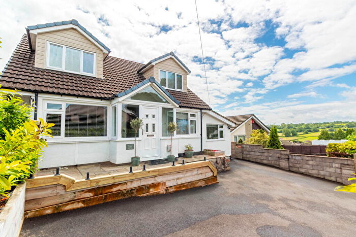 5 Bedroom Chalet For Sale In Stanshalls Lane, Felton, BS40
