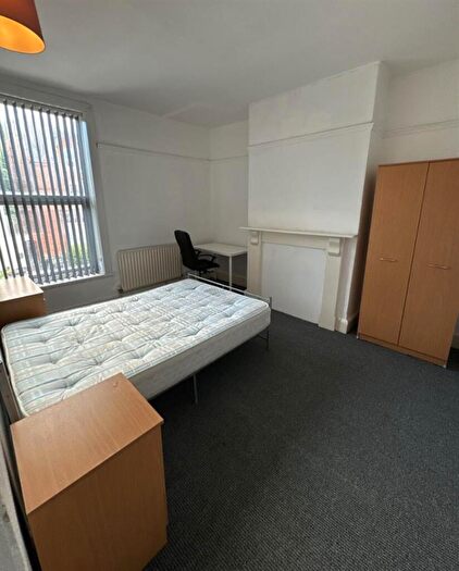 1 Bedroom Terraced House To Rent In Carlyle Road, Edgbaston, Birmingham, B16