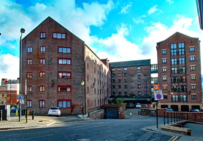 2 Bedroom Apartment For Sale In Milk Market, Newcastle Upon Tyne, NE1
