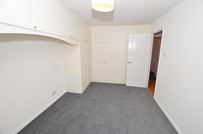 2 Bedroom Detached Bungalow To Rent In Lambourn Drive, Allestree, Derby, DE22