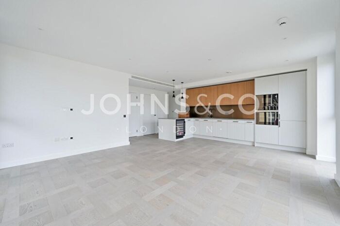 2 Bedroom Apartment To Rent In Saffron Wharf, London Dock, London, E1W