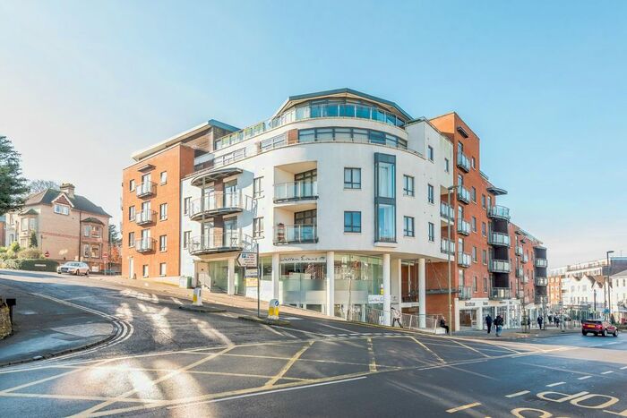 2 Bedroom Flat To Rent In Trinity Gate, Epsom Road, Guildford, GU1
