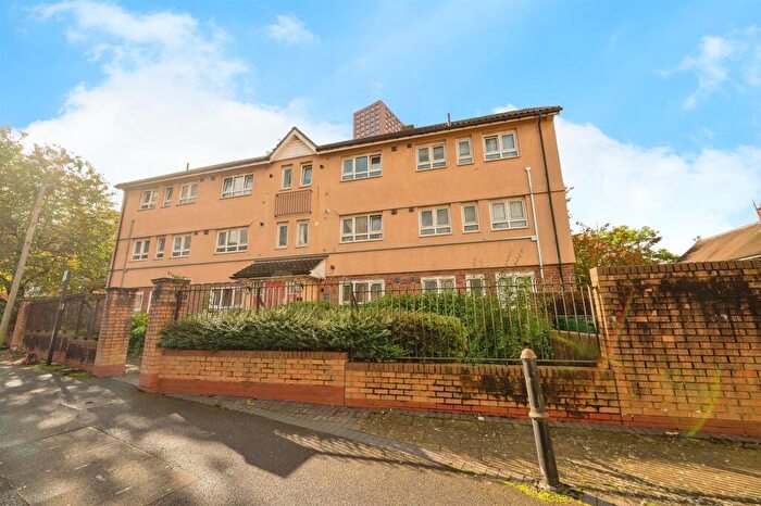 3 Bedroom Apartment For Sale In Essington Street, Birmingham, B16