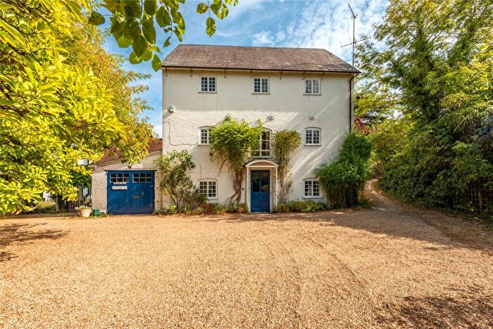7 Bedroom Detached House For Sale In Pixham Lane, Pixham, Dorking, Surrey, RH4